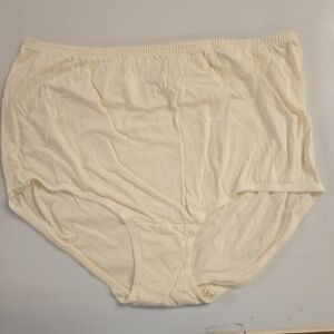 Vanity Fair Women's Full Coverage Panties NWOT 3 Pair